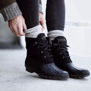 Sperry Saltwater Quilted Wool Duck Boots women’s